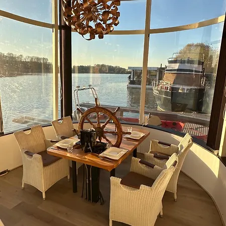 Hafen Oase - 2 Hausboote, 2 Whirlpool, 1 Sauna, Wellness Botel Leverkusen