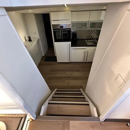 Botel Hafen Oase - 2 Hausboote, 2 Whirlpool, 1 Sauna, Wellness *