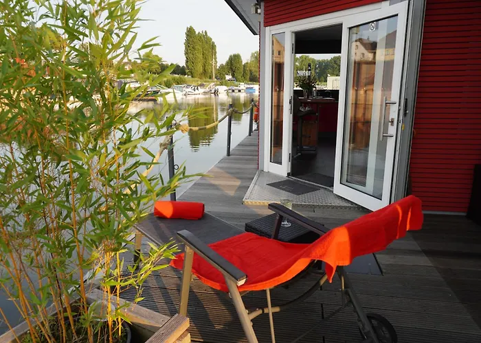 Hafen Oase - 2 Hausboote, 2 Whirlpool, 1 Sauna, Wellness